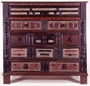 抽屉柜，可能是由Thomas Dennis，1678年（雕刻和涂漆的木头）